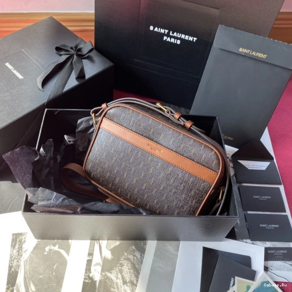 LE BAG MONOGRAMME YSL CAMERA 0719